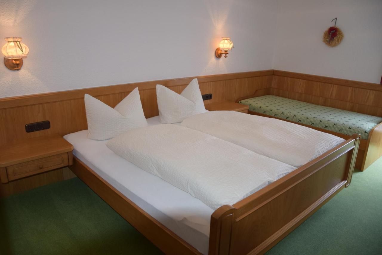 Bauernhof Kotz Bed & Breakfast Brunnen Eksteriør bilde